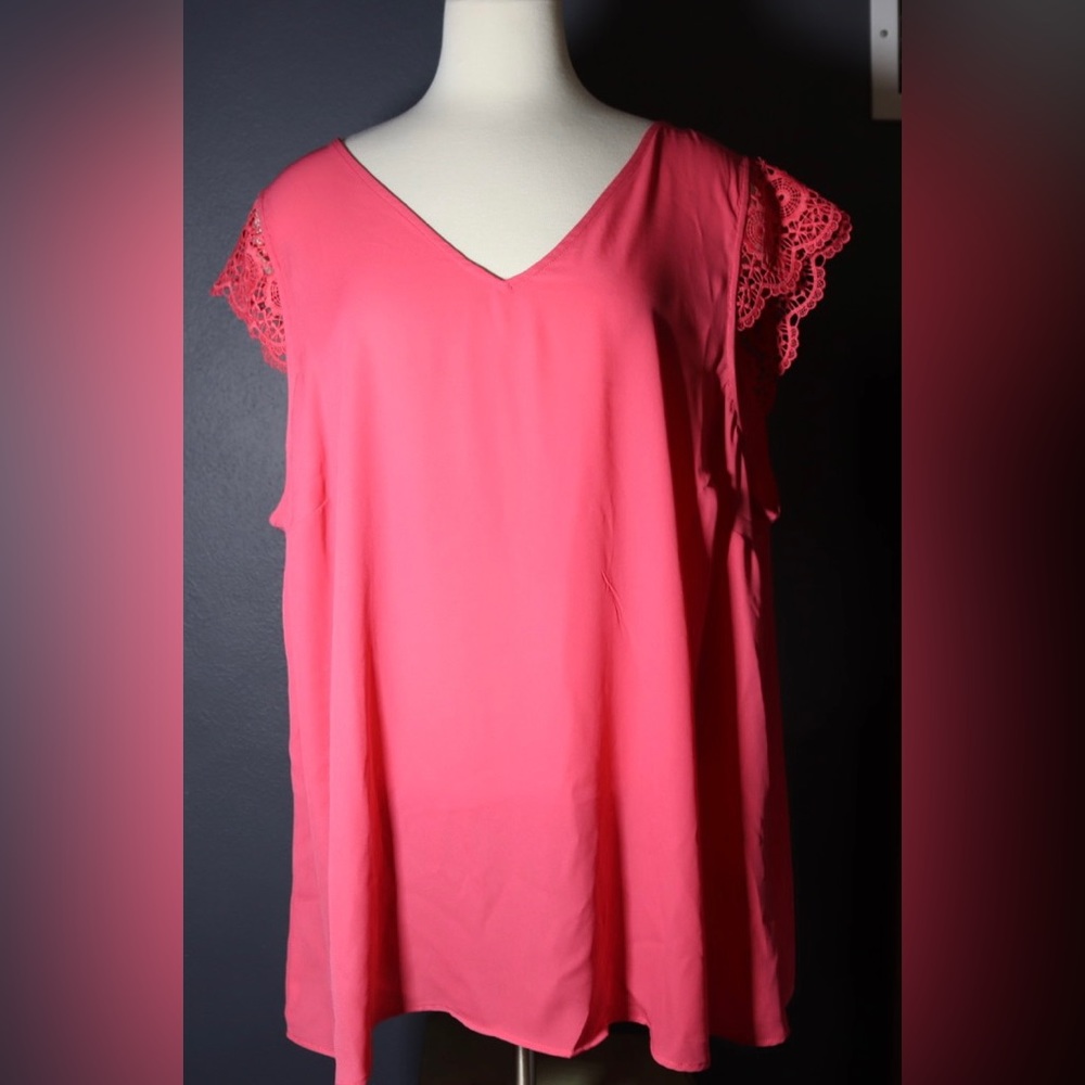 Torrid pink sheer top with lace sleeve, size 3